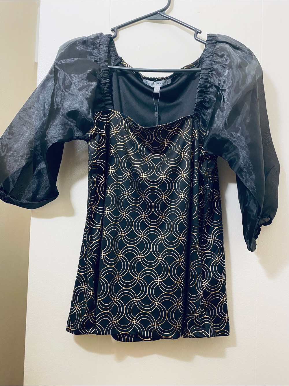 Black Puff-Sleeve Velvet Patterned Blouse - Unbranded
